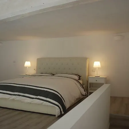 Berardi Palace - Vigna Nuova Loft *