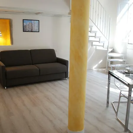 Daire Berardi Palace - Vigna Nuova Loft