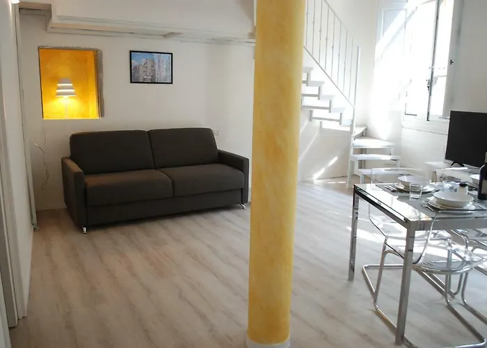 Lägenhet Berardi Palace - Vigna Nuova Loft