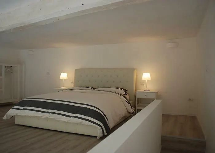 Berardi Palace - Vigna Nuova Loft *