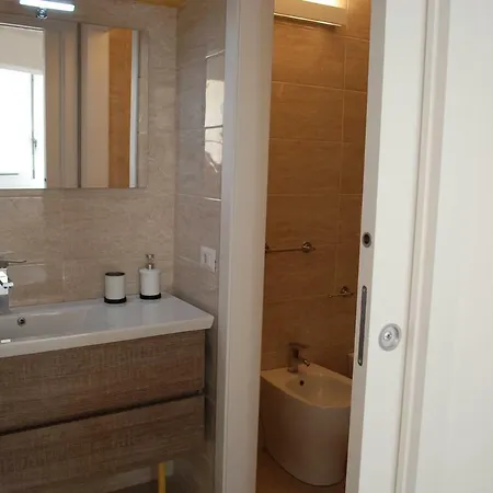 Berardi Palace - Vigna Nuova Loft شقة